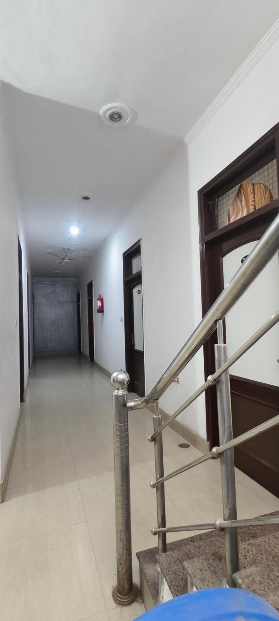 Surya Hotel Sirsa Eksteriør bilde